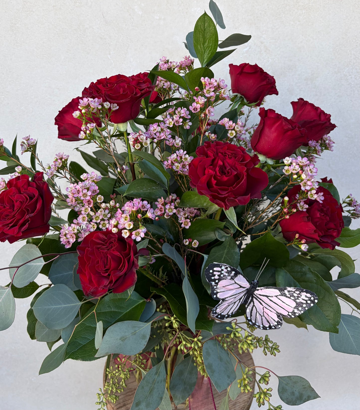 Classic Dozen Roses - Upgraded Roses